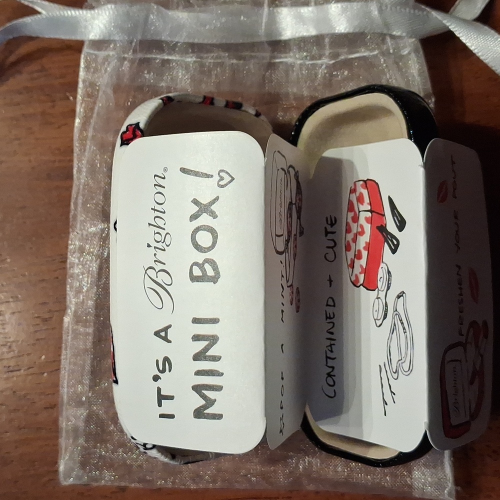 Brighton French Kisses Mini Box - Picture 3 of 6